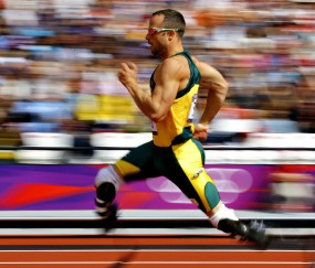 开云体育-冰与火之歌，从冰岛绝杀到格纳布里接管—足球世界里的唯一性瞬间