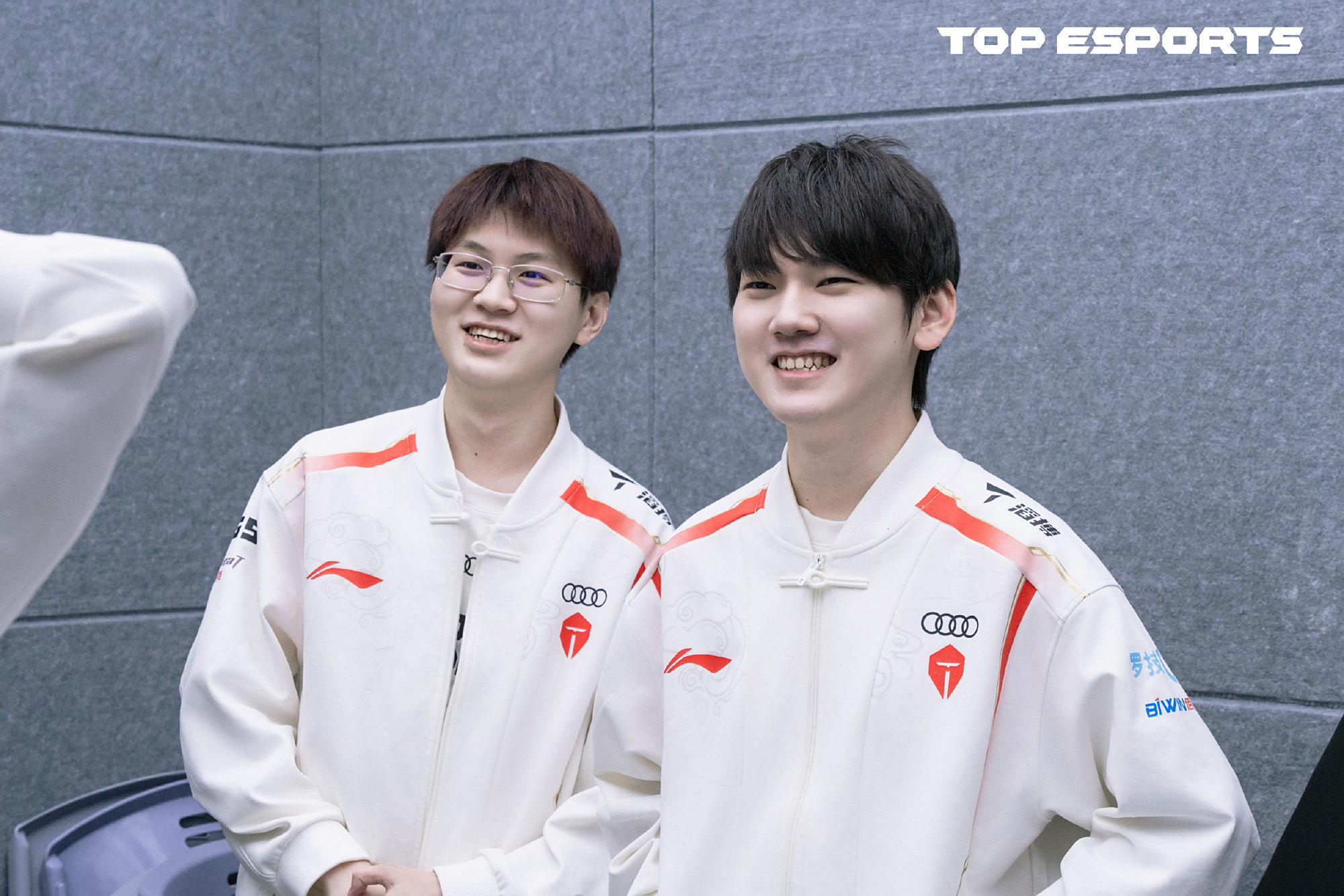 JDG强势TES,JackeyLove统治全场 JDG强势TES,JackeyLove统治全场