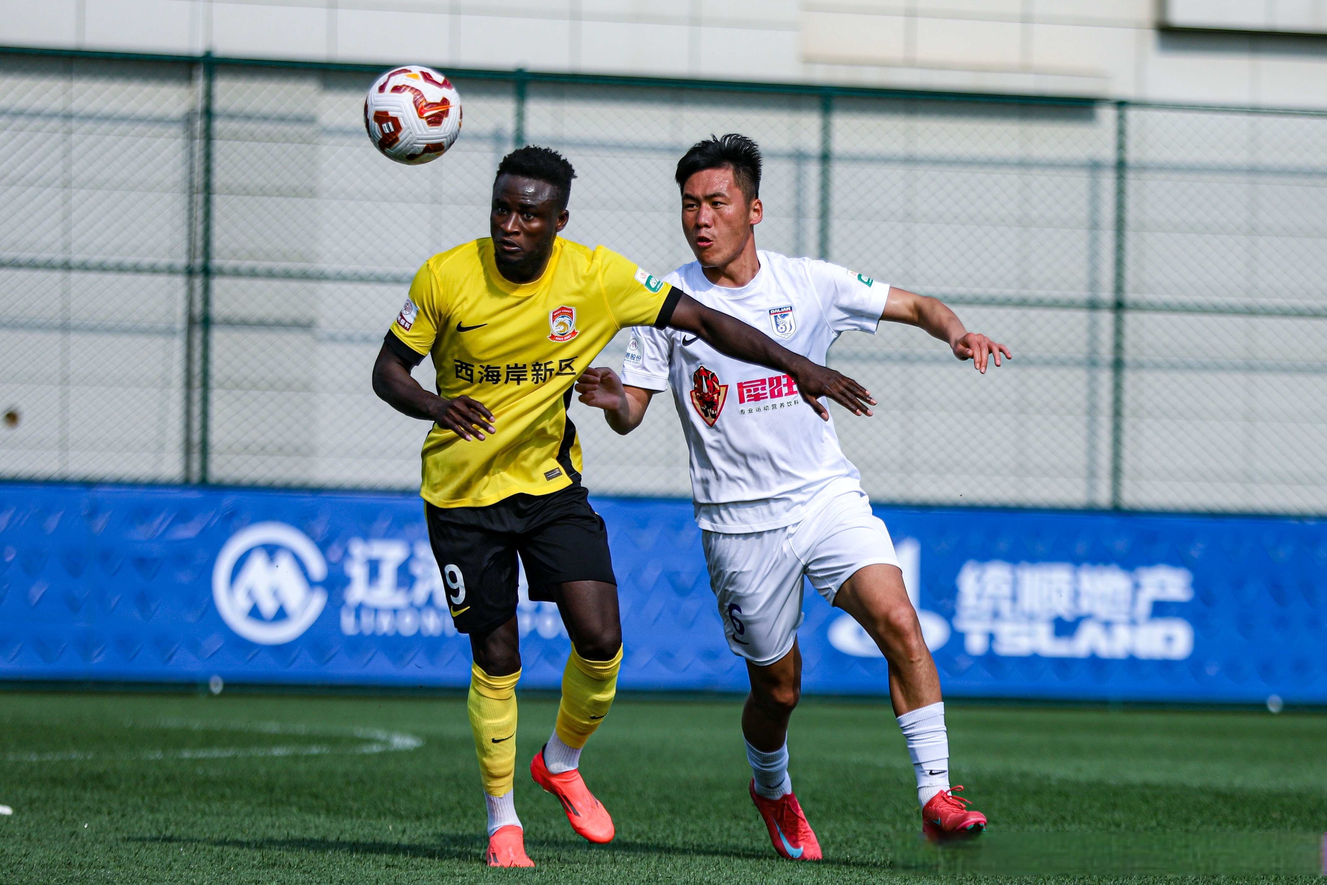 大连一方球队状态火爆,备战周末比赛 大连一方球队状态火爆,备战周末比赛