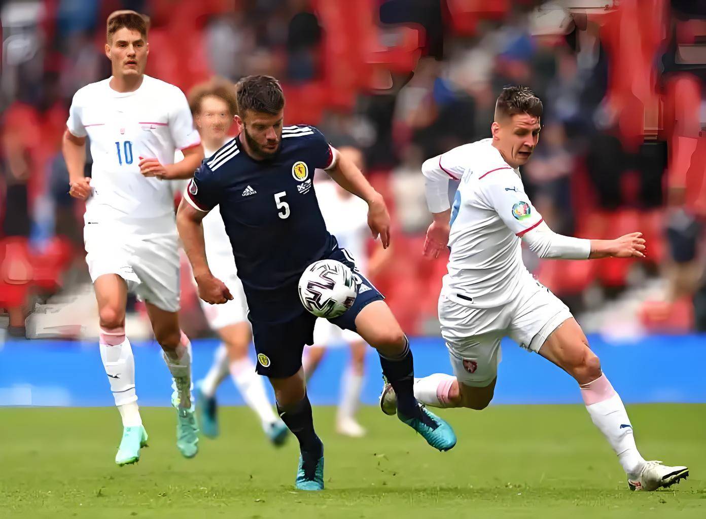 捷克队欧预赛连胜，实力备受关注