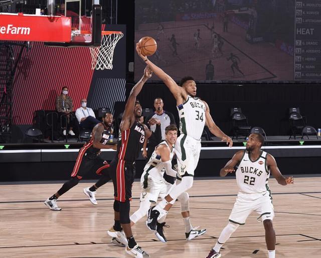 深圳队翻盘山西队，字母哥关键制胜