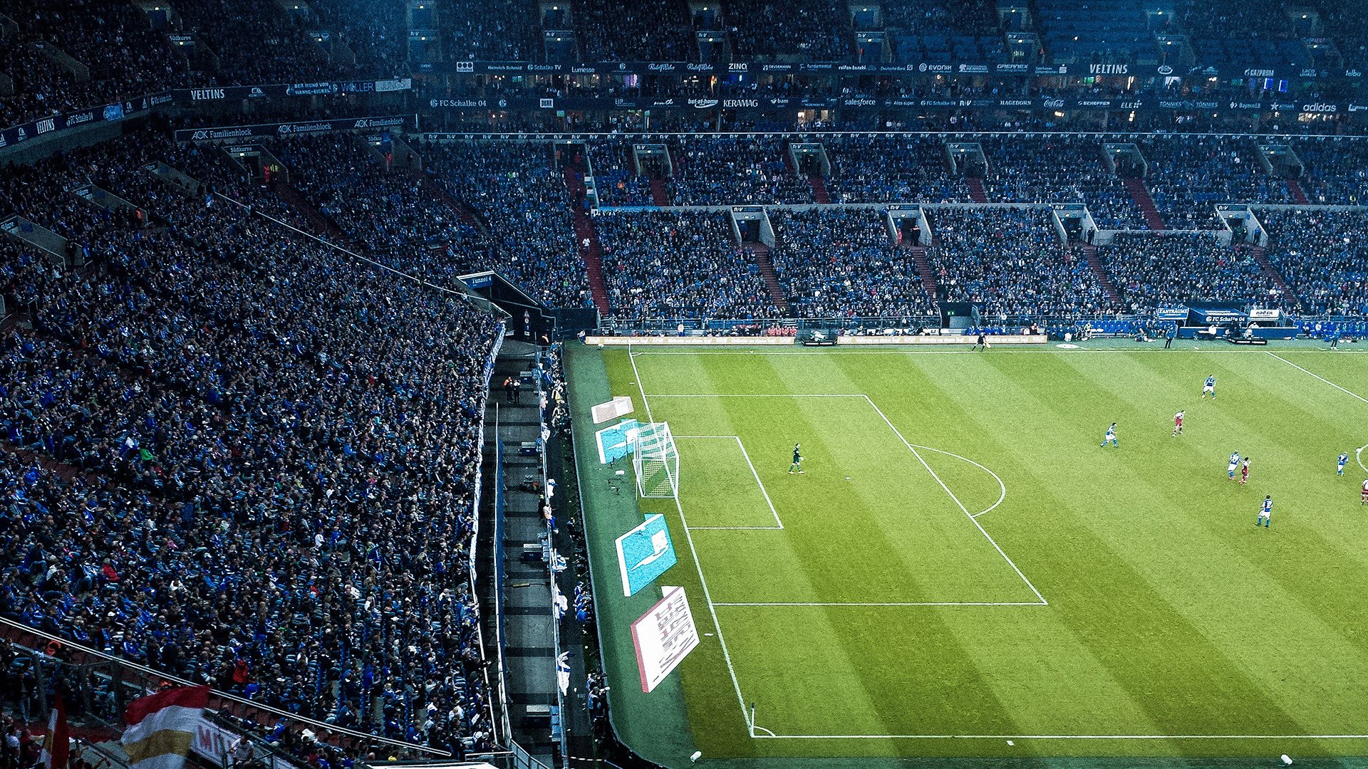 绝地反击，红牛车队惊天翻盘索伯，拉塞尔惊艳四座改写F1格局